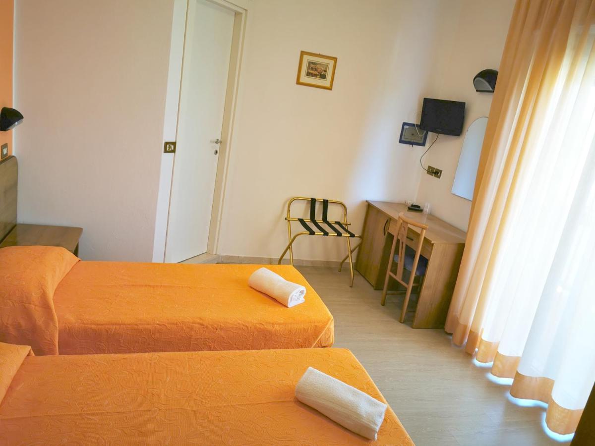Hotel Tivoli Misano Adriatico Luaran gambar
